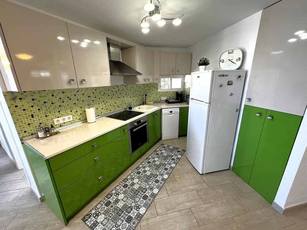 Apartment Marvelous Sea & Garden View, Near Carihuela Beach Torremolinos