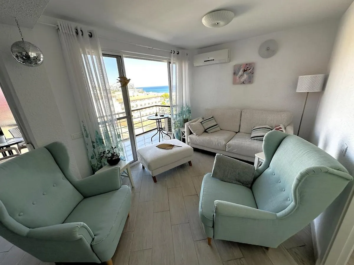 Marvelous Sea & Garden View, Near Carihuela Beach 托雷莫利诺斯 西班牙